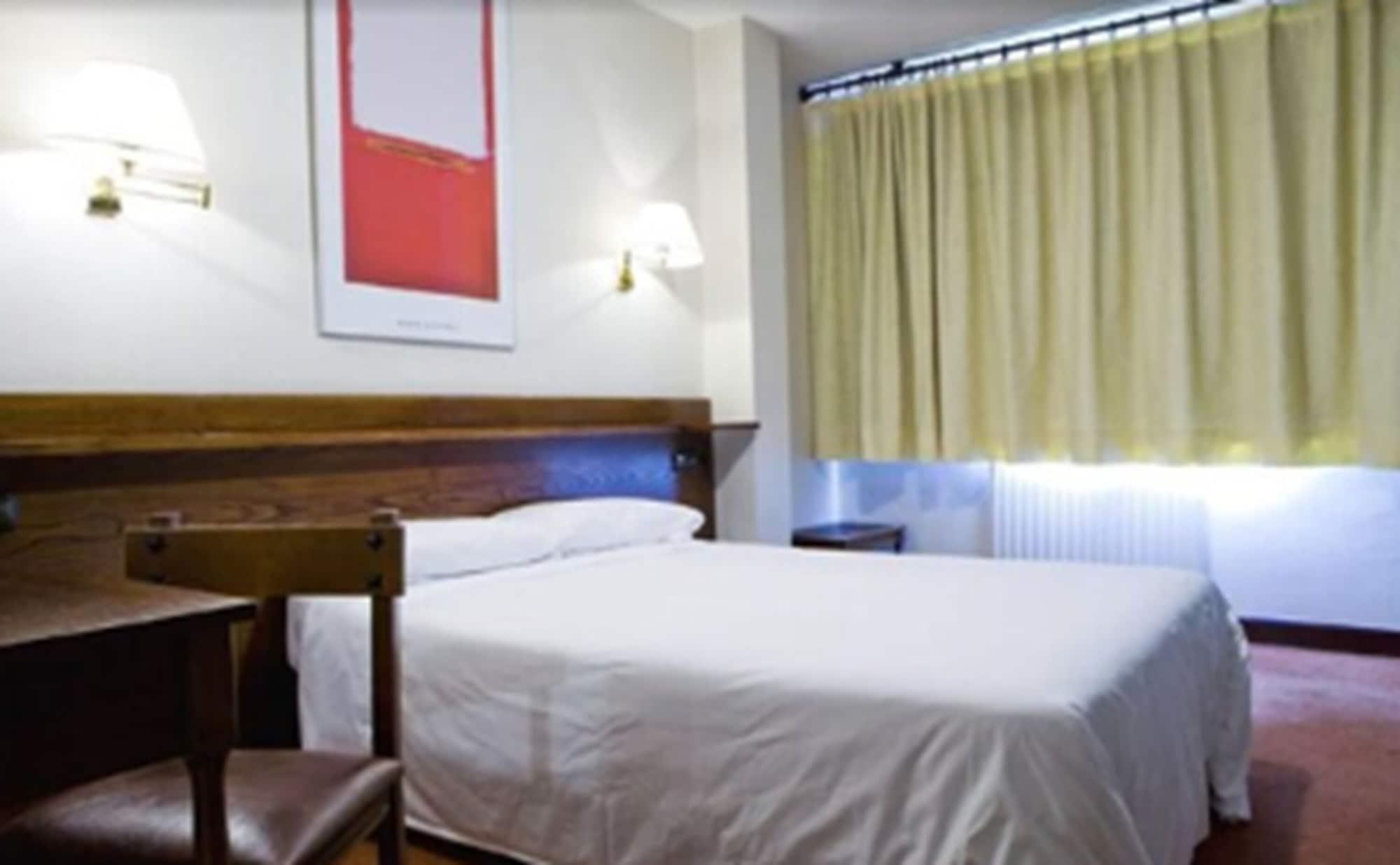Hotel Ibiltze Lasarte Oria Exterior photo